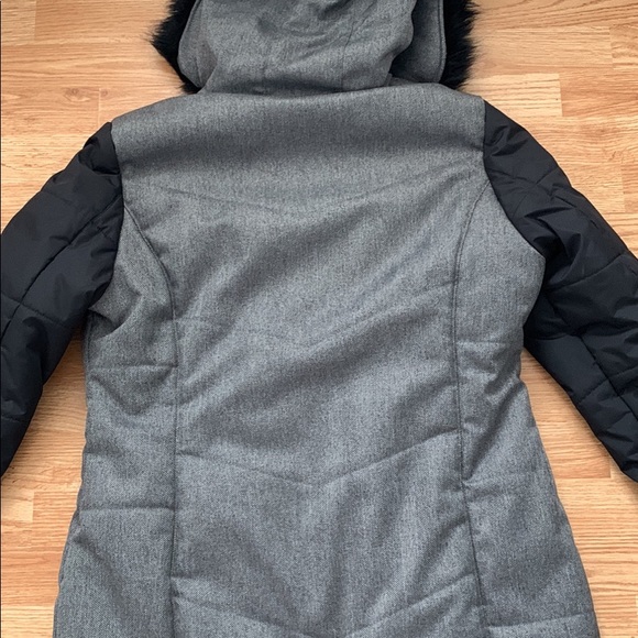 Winter coat - Picture 3 of 3